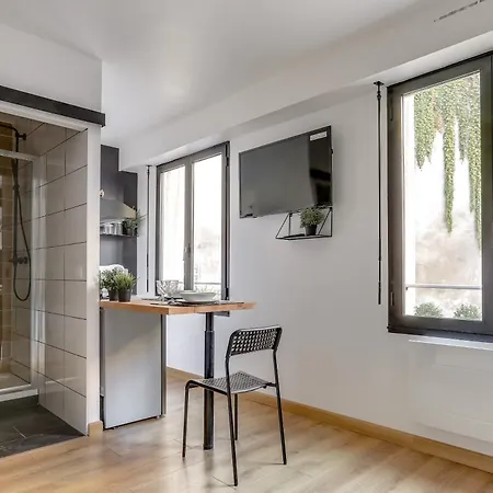 Alojamento de Acomodação e Pequeno-almoço Independantes Toutes Equipees Leopold Ou Carnot 2*