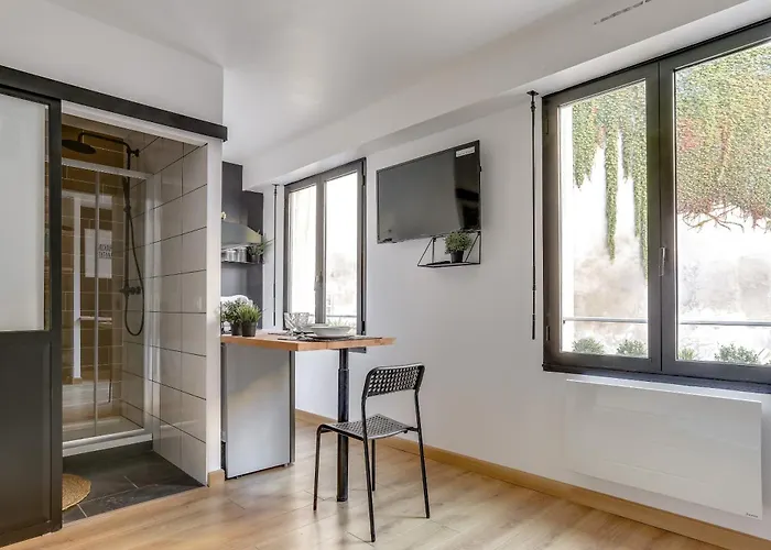 Bed & Breakfast Independantes Toutes Equipees Leopold Ou Carnot 2*